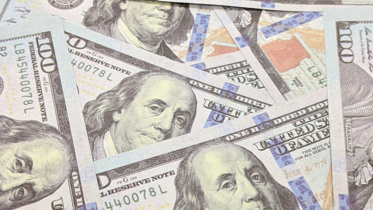 資本主義社会で幸せと自由を掴むお金との向き合い方